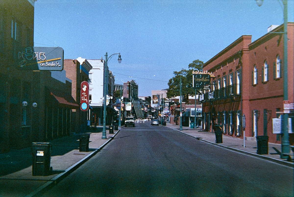 20150912 064527 Eureka Springfield Chicago Memphis 1615 ©2015 JamesECockroft
