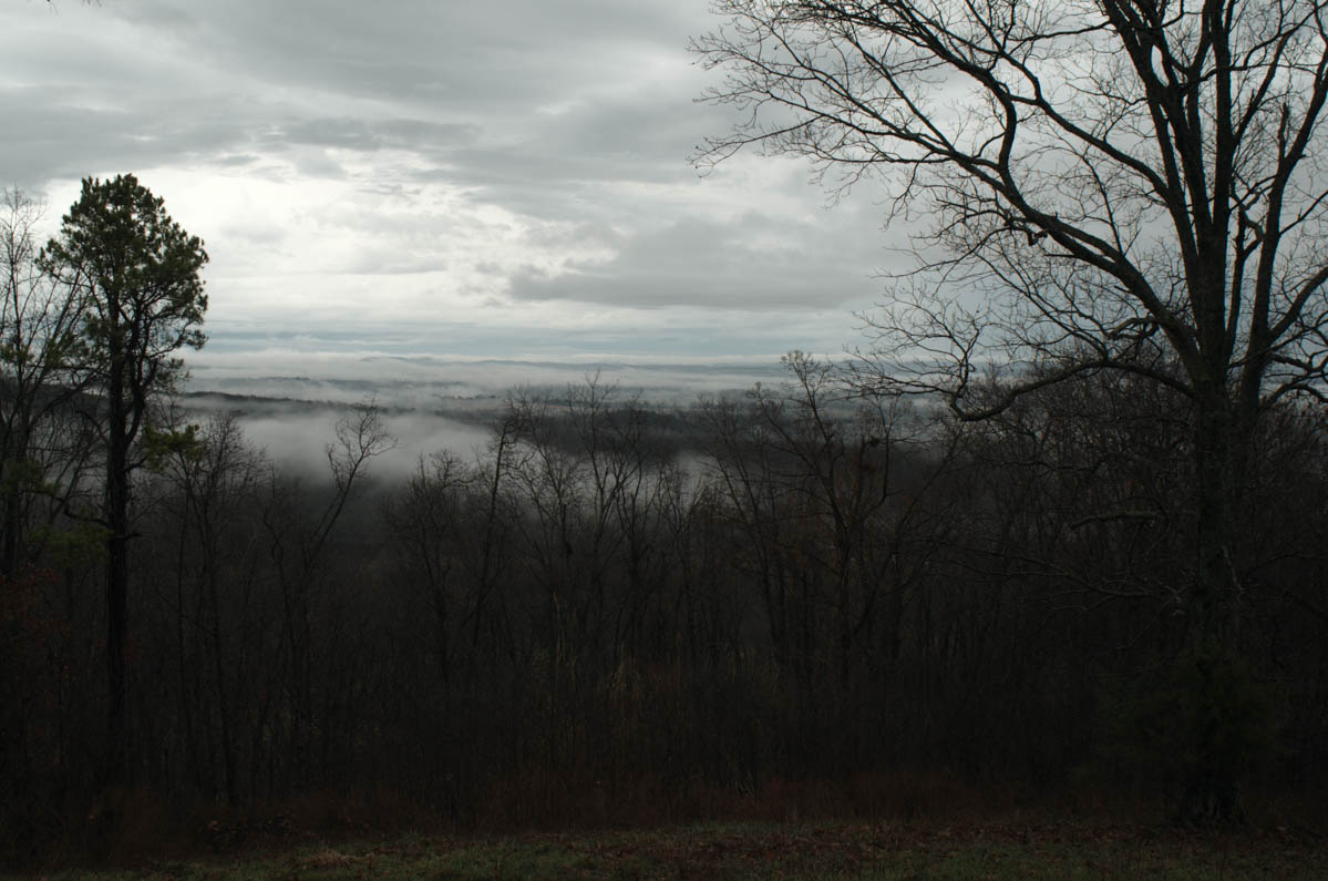 fog in the valley 1 (D7000)