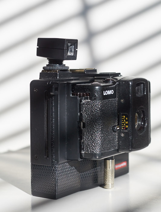 フィルムカメラ LC-A Instant Back+ Lomo LC-A Instant Back+ Adds Instant Gratification