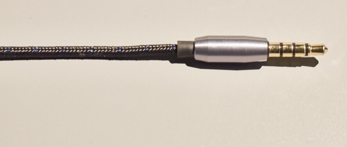 1More Triple Driver In-Ear Headphones