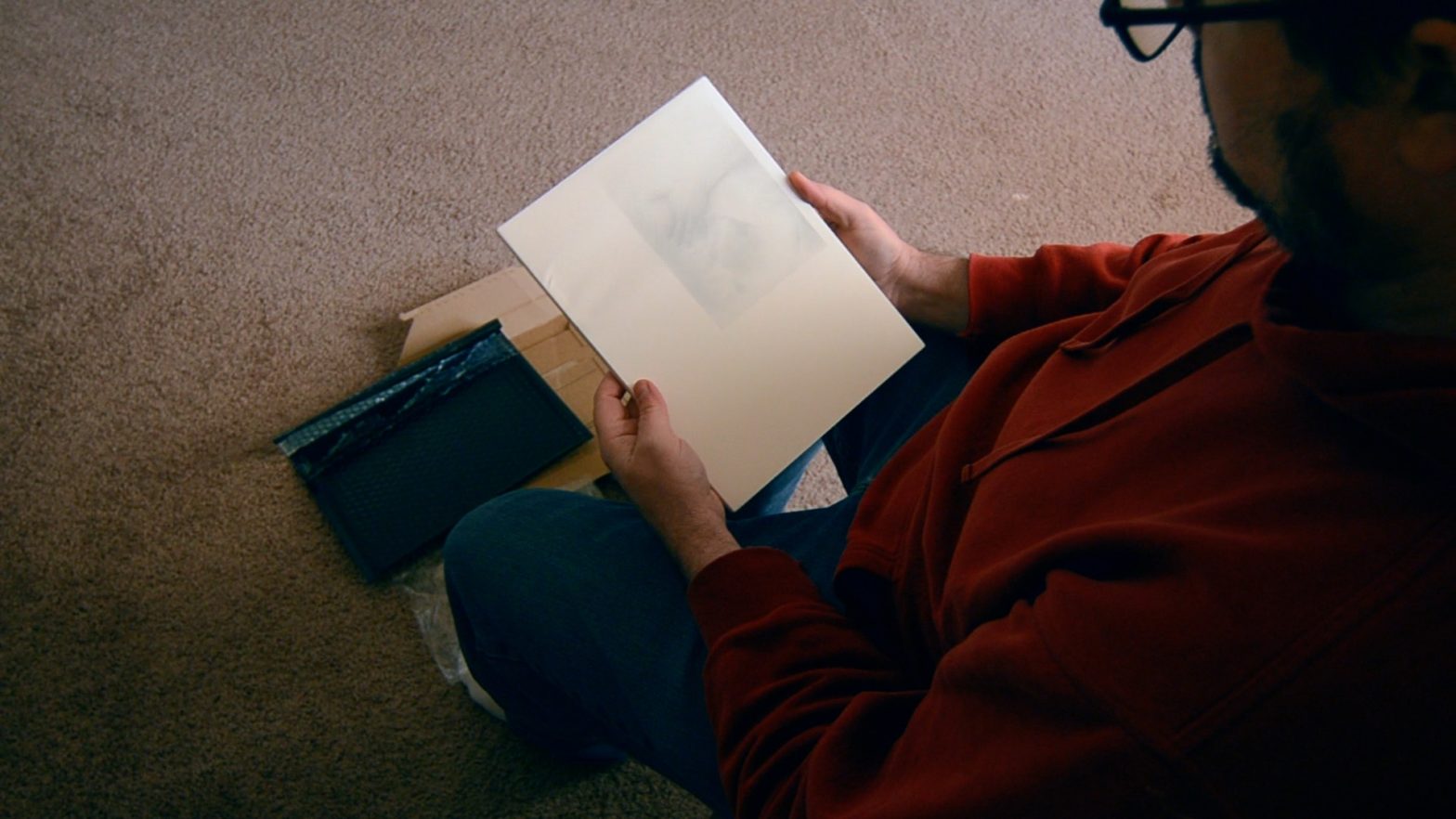 Unboxing August Song