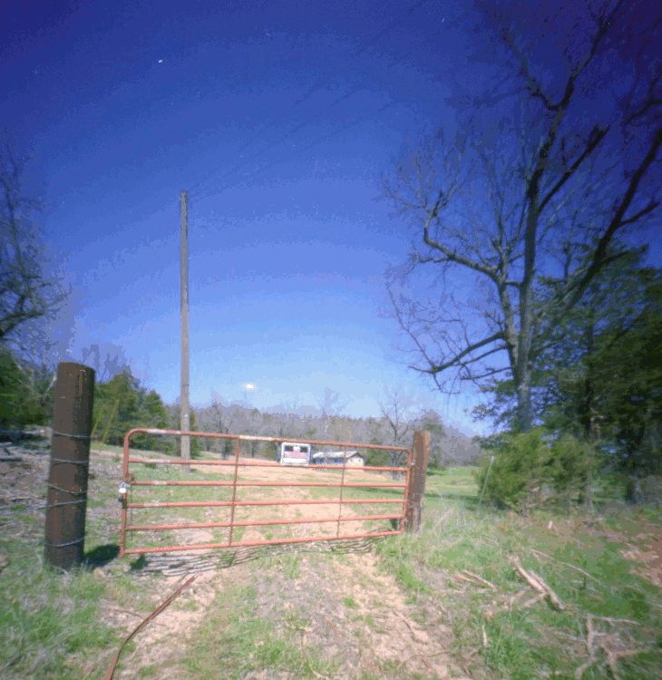ar-spring-2021-pinholes-minuta-9