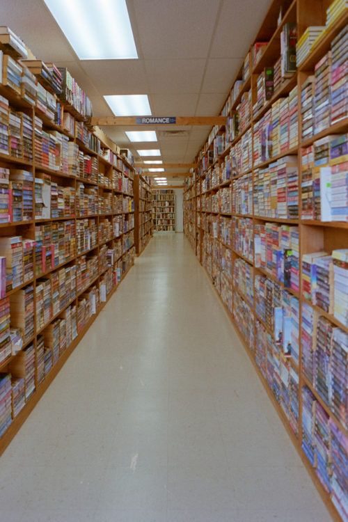 Dean's Half Price Books, Topeka KS, 2021