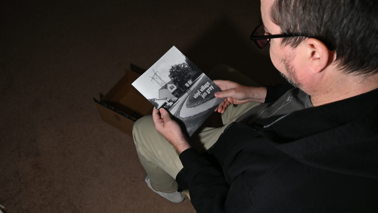 Unboxing-Vinyl-Village