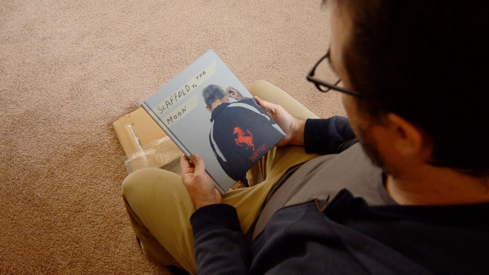 Unboxing-Scaffold-to-the-Moon